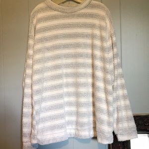 Woolly Threads pullover